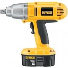 Dewalt 18V Cordless Heavy-Duty 1/2" High Torque Impact Wrench Kit