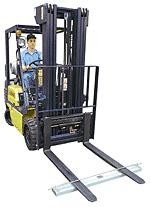 The Magnet Source 60" Hang Type Magnetic Sweeper