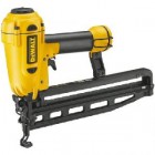 Dewalt Heavy-Duty 16 Gauge 1-1/4" - 2-1/2" Finish Air Nailer Kit