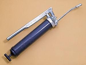 Lincoln Heavy-Duty Lever Type Grease Gun